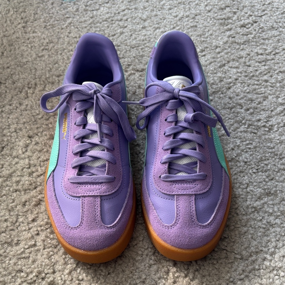 Puma Lavender and Mint Sneakers with Brown Sole